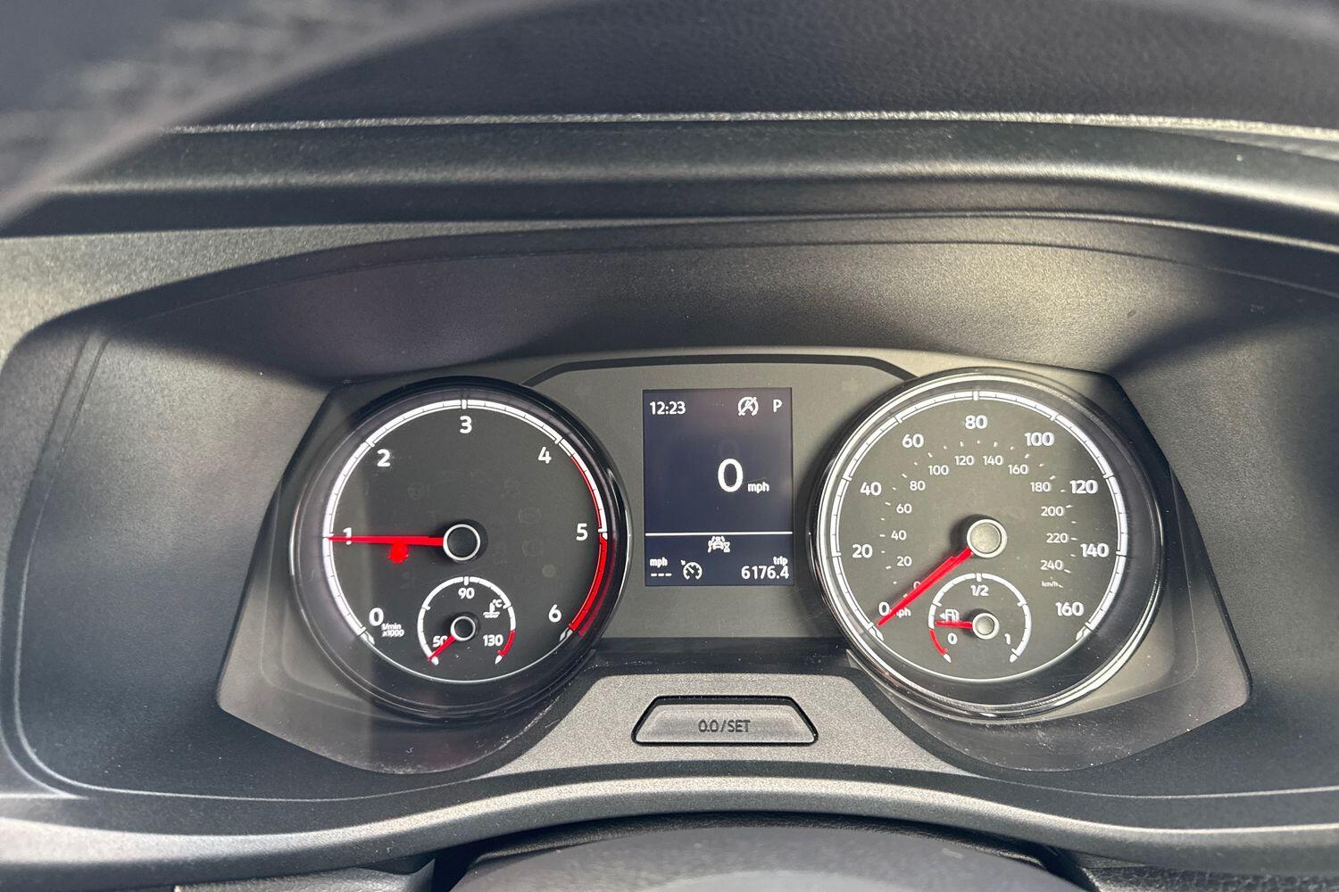 Used Volkswagen Transporter 2024 for sale - 77582615: Photo 30