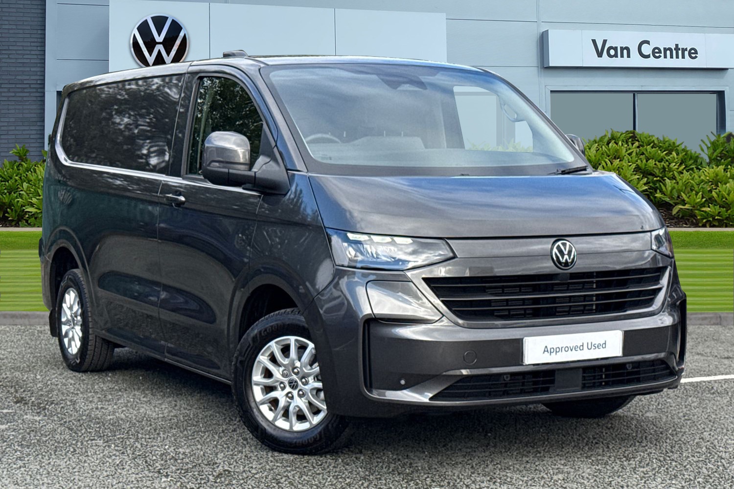 Used Volkswagen Transporter 2025 for sale - 76346455: Photo 1
