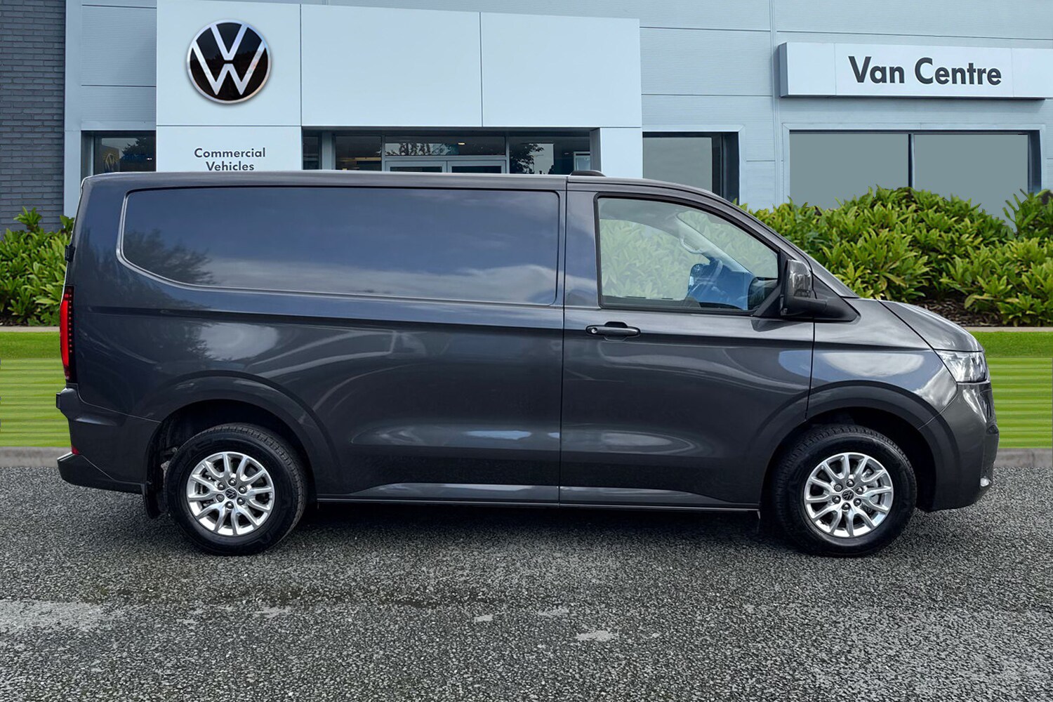 Used Volkswagen Transporter 2025 for sale - 76346455: Photo 3