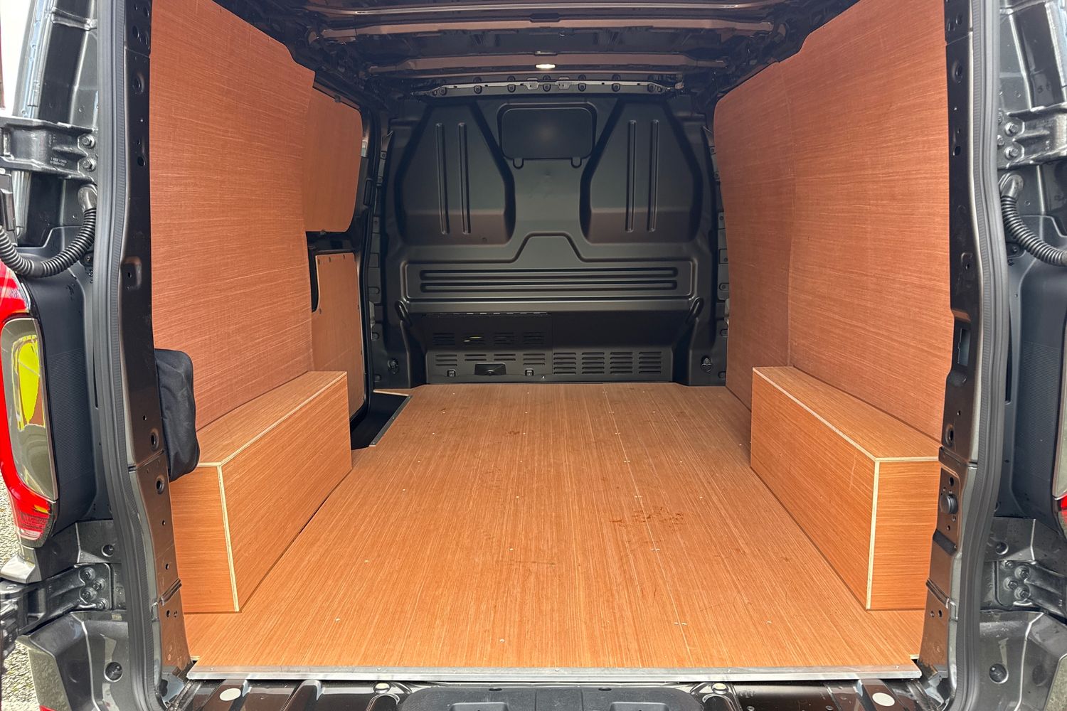 Used Volkswagen Transporter 2025 for sale - 76346455: Photo 6