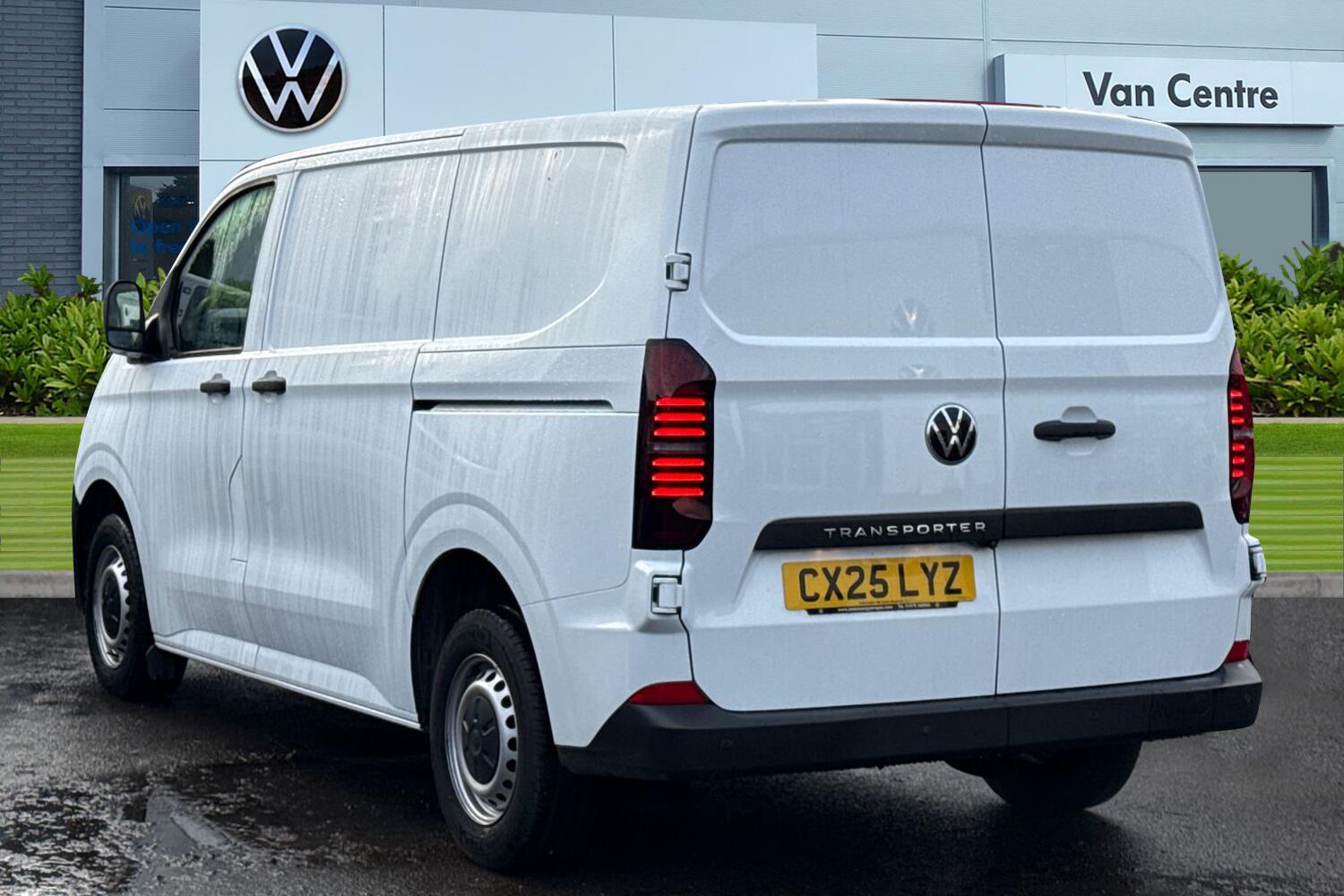 Used Volkswagen Transporter 2025 for sale - 77236033: Photo 2
