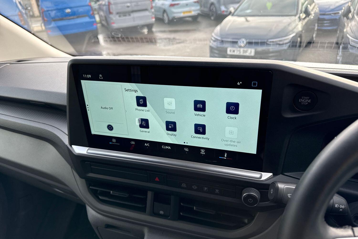 Used Volkswagen Transporter 2025 for sale - 77236033: Photo 31