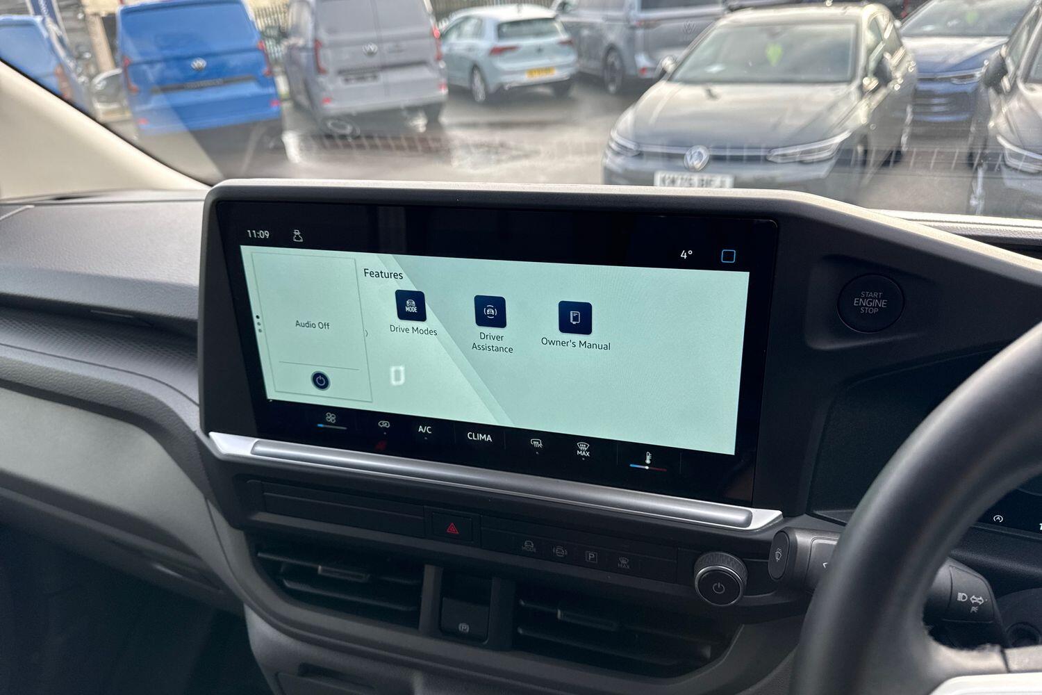 Used Volkswagen Transporter 2025 for sale - 77236033: Photo 32