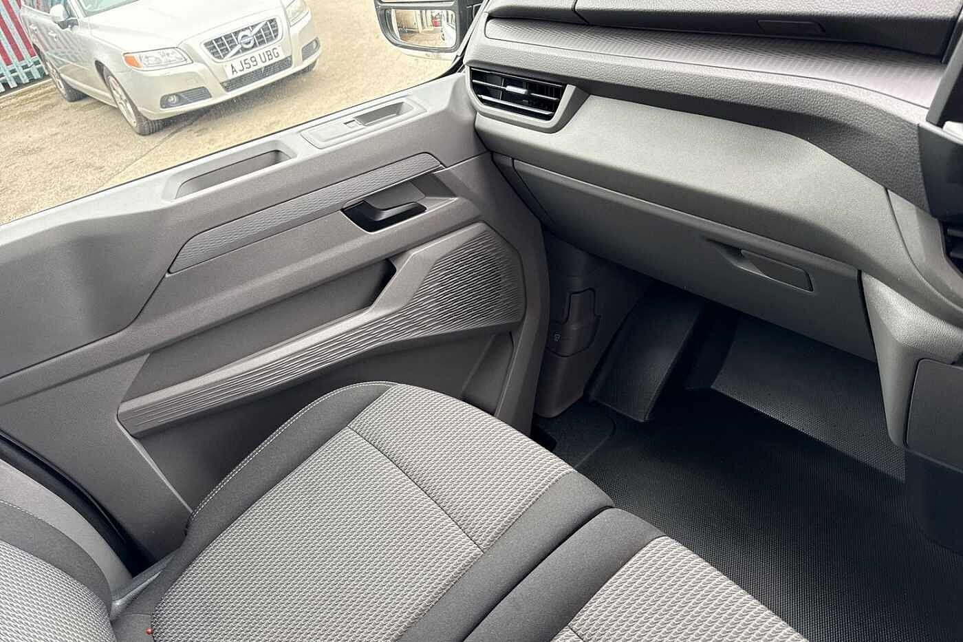 Used Volkswagen Transporter 2025 for sale - 77088636: Photo 15