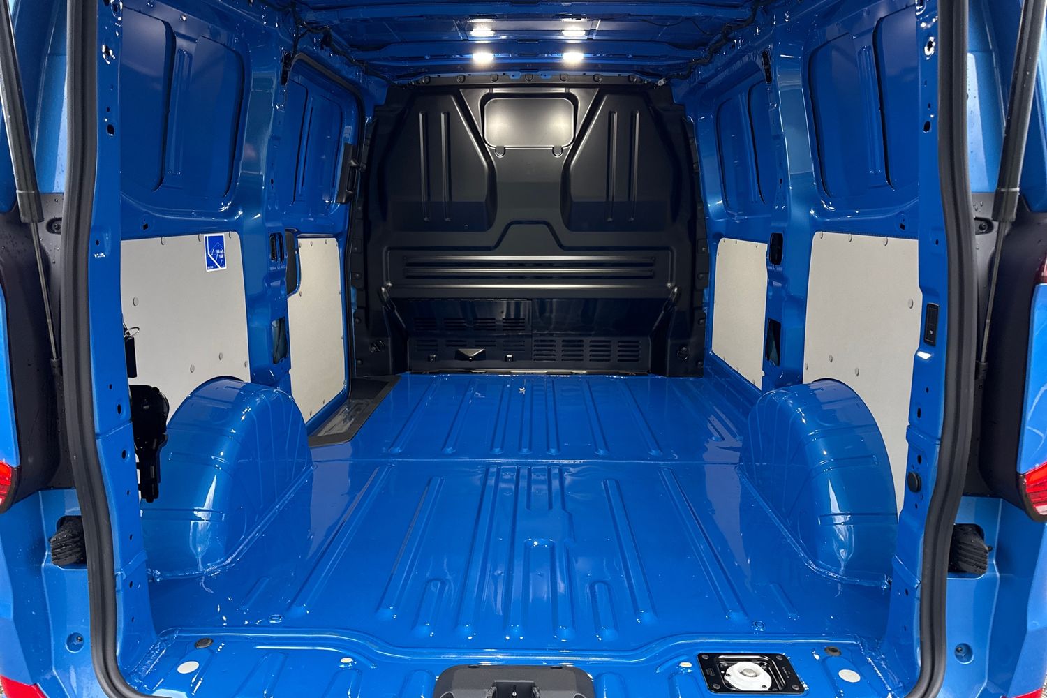 Used Volkswagen Transporter 2025 for sale - 77006832: Photo 6