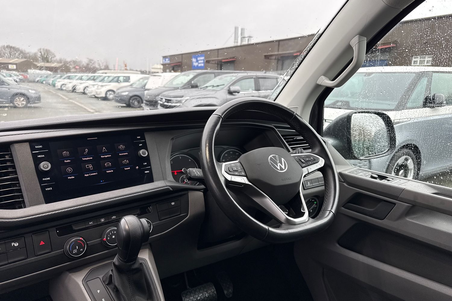 Used Volkswagen Transporter 2024 for sale - 77006841: Photo 13