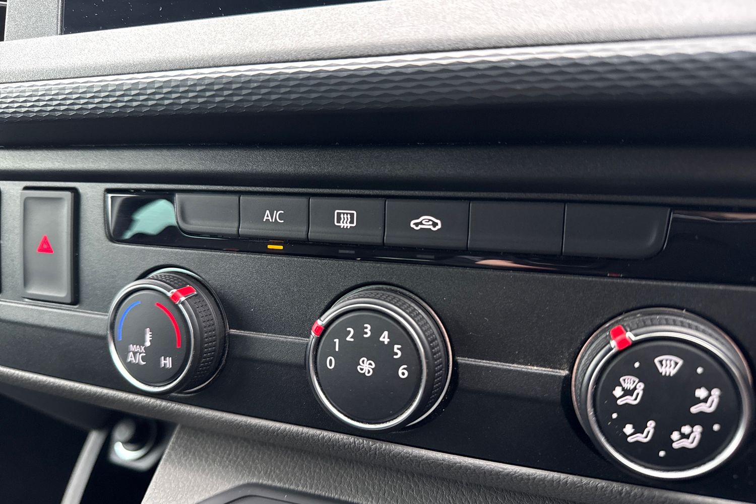 Used Volkswagen Transporter 2024 for sale - 77006841: Photo 19