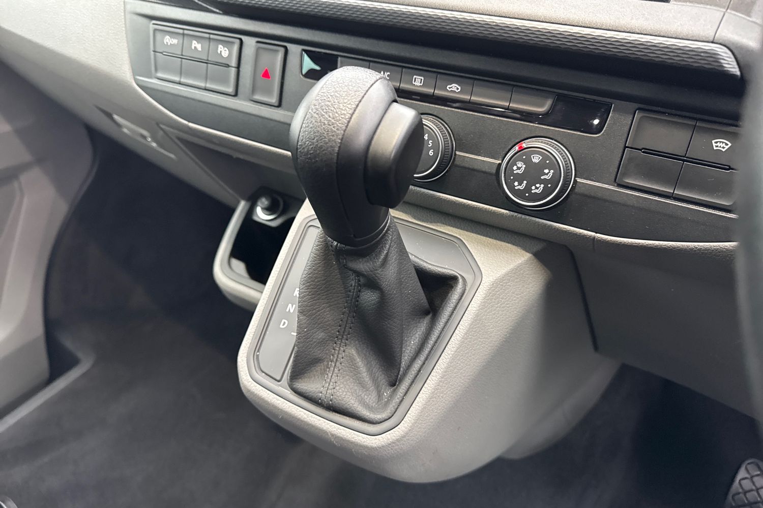 Used Volkswagen Transporter 2024 for sale - 77006841: Photo 20