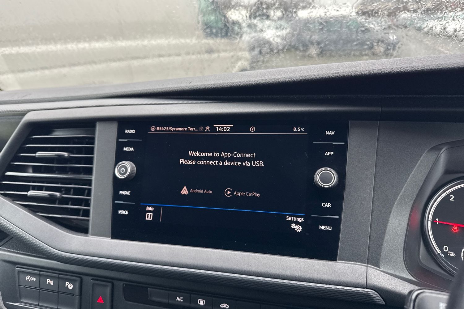 Used Volkswagen Transporter 2024 for sale - 77006841: Photo 39