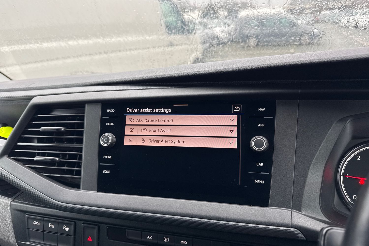 Used Volkswagen Transporter 2024 for sale - 77006841: Photo 42