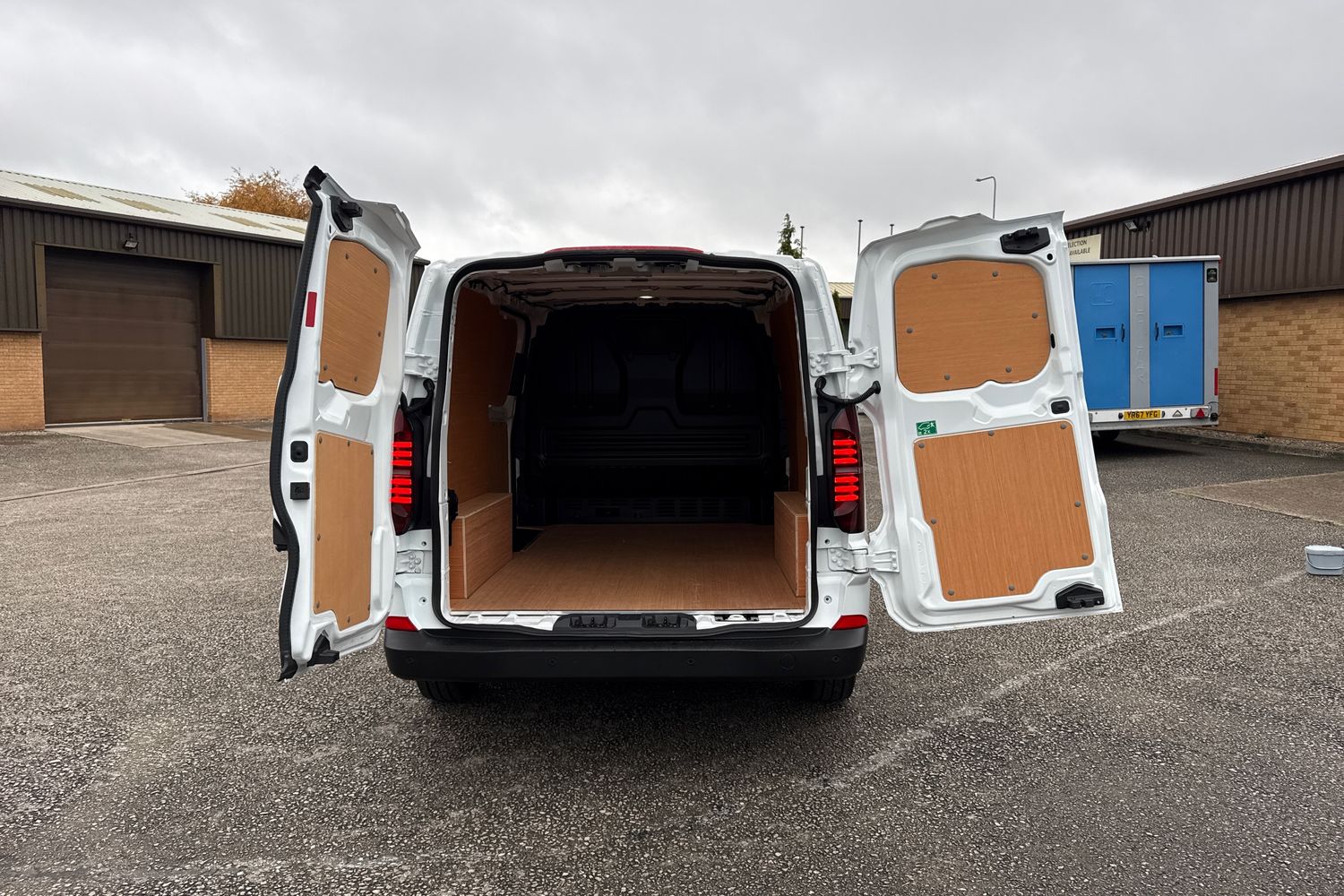 Used Volkswagen Transporter 2025 for sale - 76916313: Photo 29