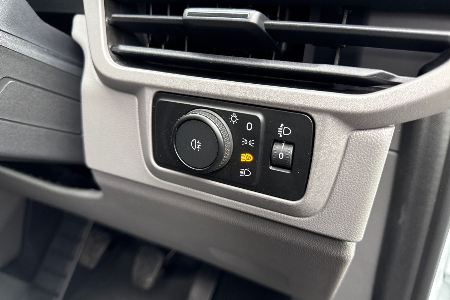 Used Volkswagen Transporter 2025 for sale - 76916313: Photo 30