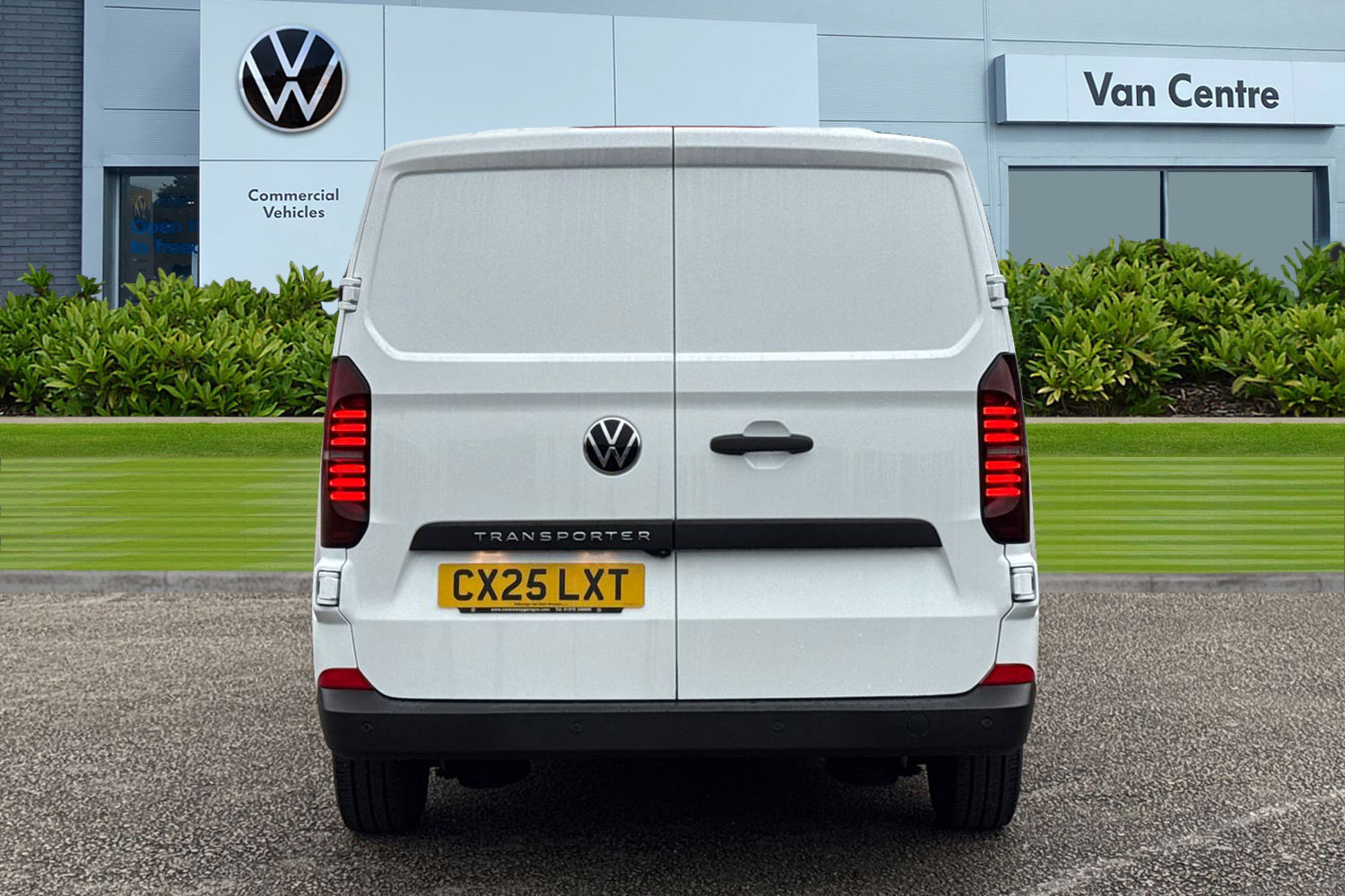 Used Volkswagen Transporter 2025 for sale - 76916313: Photo 4