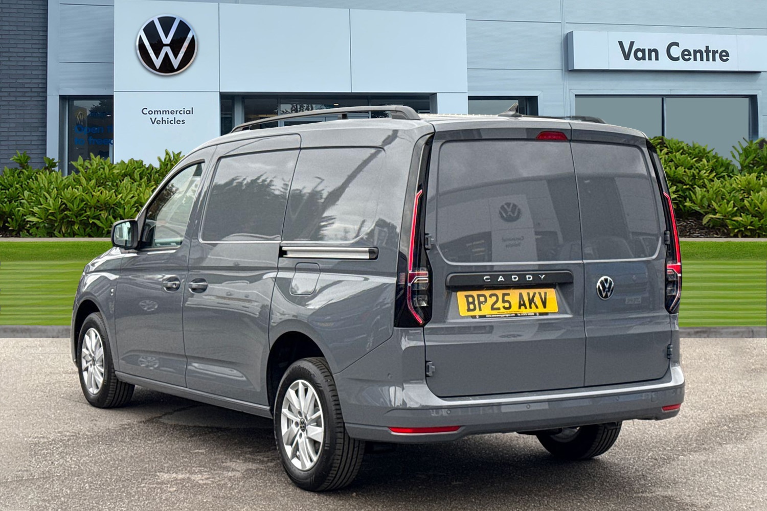 Used Volkswagen Caddy Maxi 2025 for sale - 76128532: Photo 2