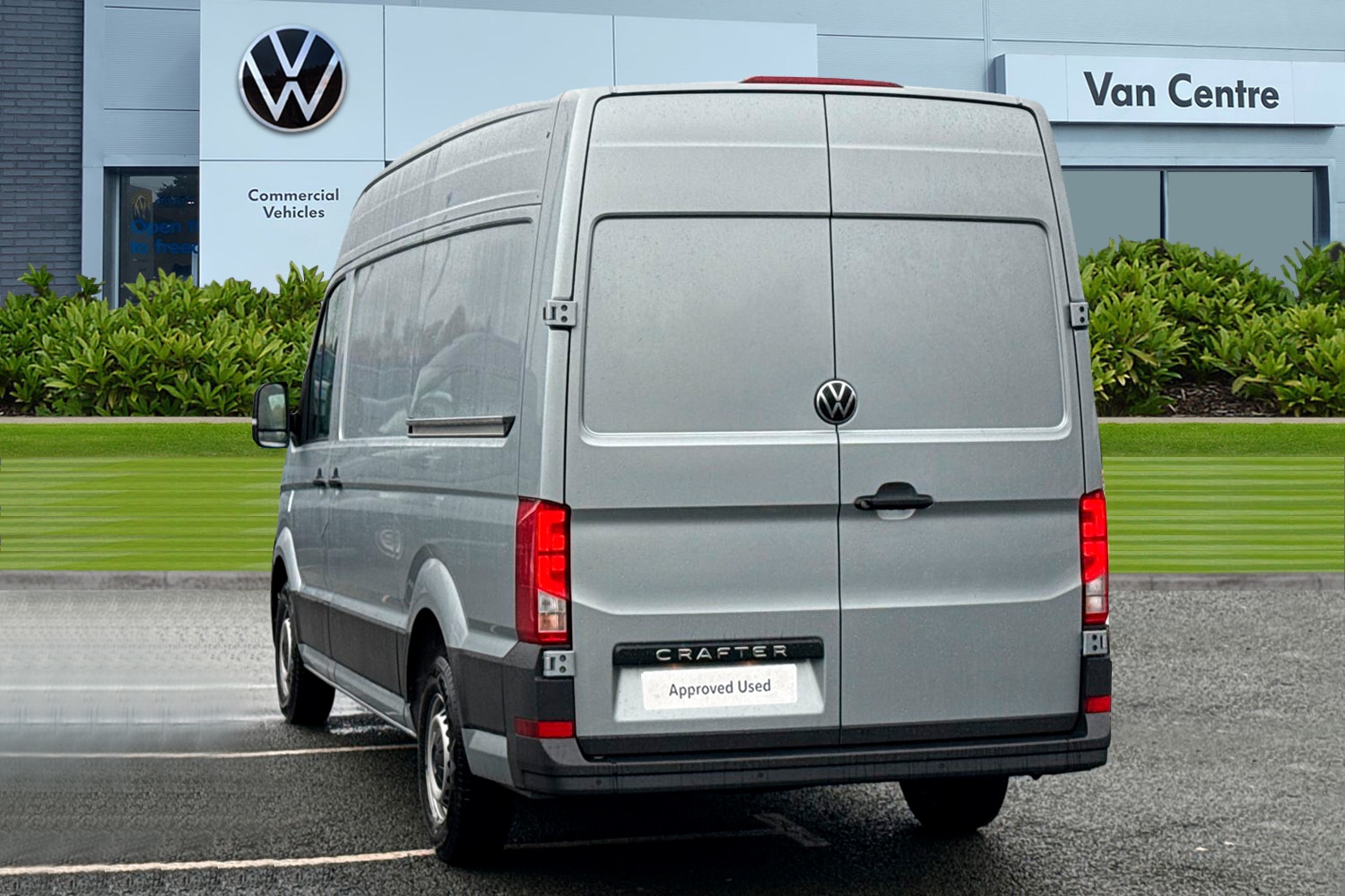 Used Volkswagen Crafter 2025 for sale - 76896255: Photo 2