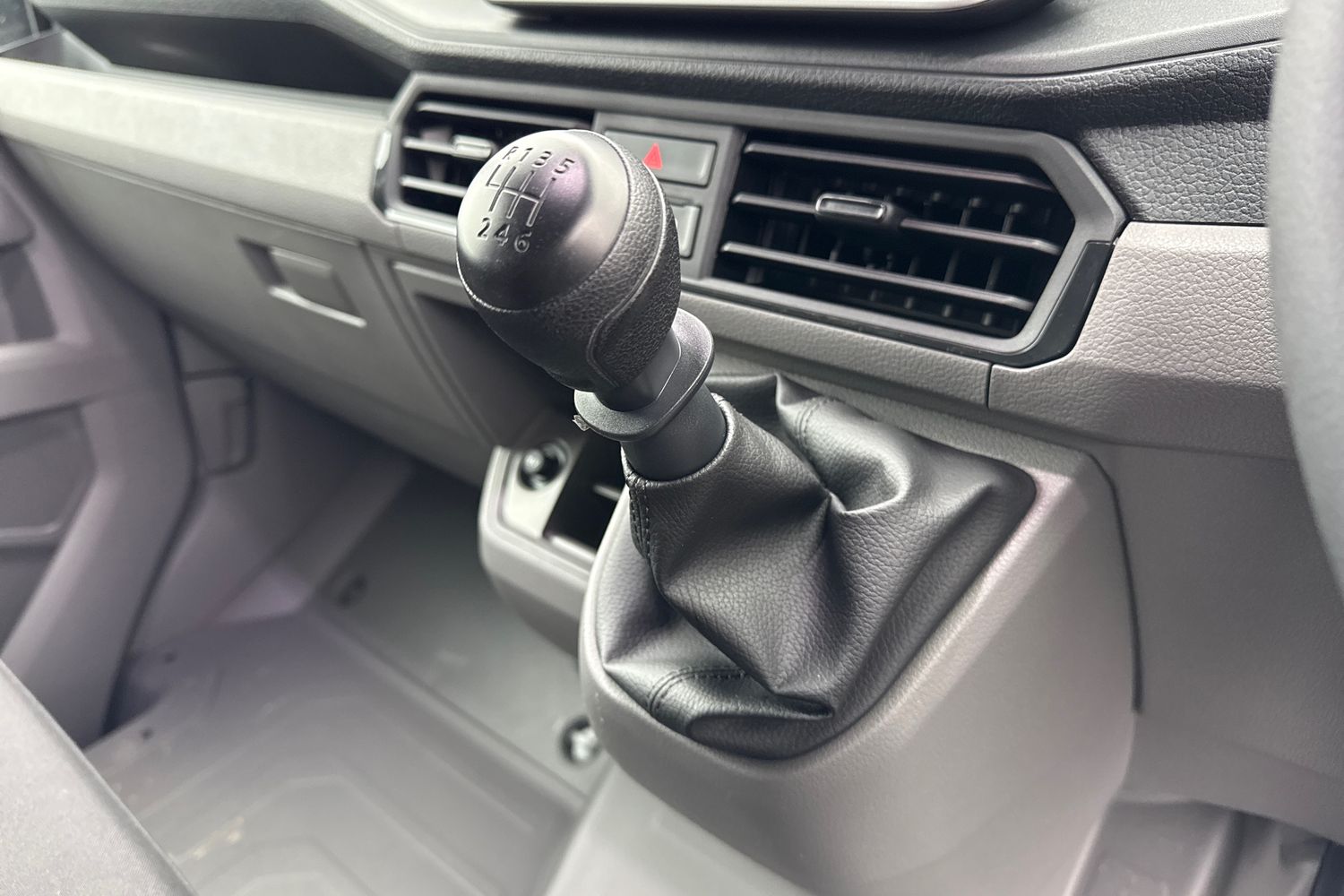 Used Volkswagen Crafter 2025 for sale - 76896255: Photo 22