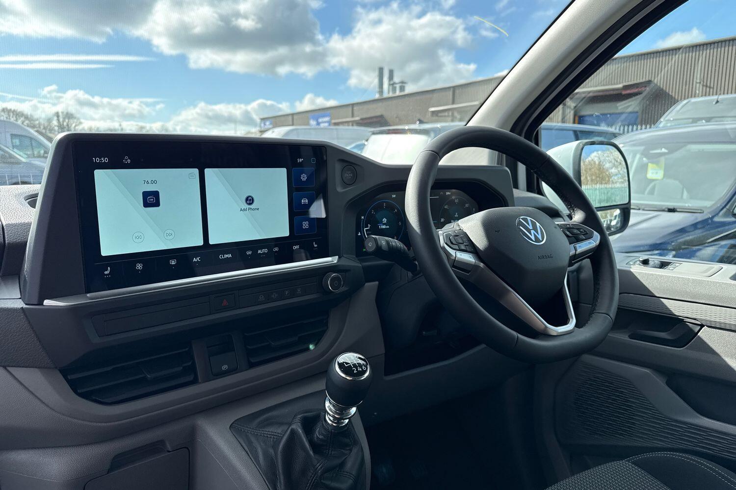 Used Volkswagen Transporter 2026 for sale - 78132314: Photo 12