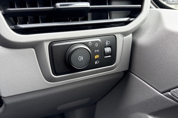 Used Volkswagen Transporter 2025 for sale - 76230578: Photo 24