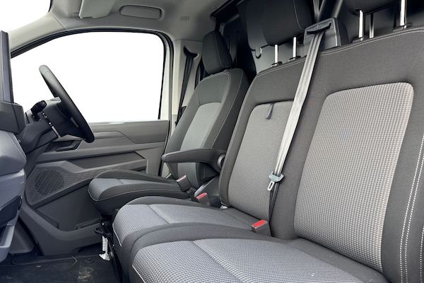 Used Volkswagen Transporter 2025 for sale - 76230566: Photo 15