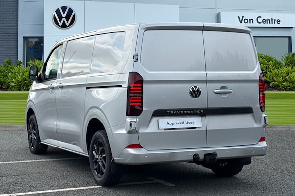 Used Volkswagen Transporter 2025 for sale - 76230566: Photo 2