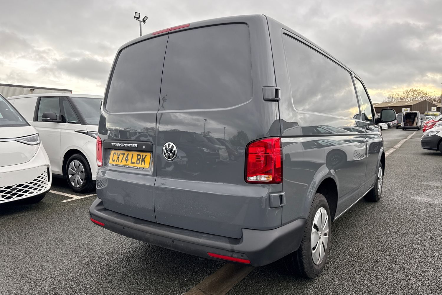 Used Volkswagen Transporter 2024 for sale - 76739682: Photo 27