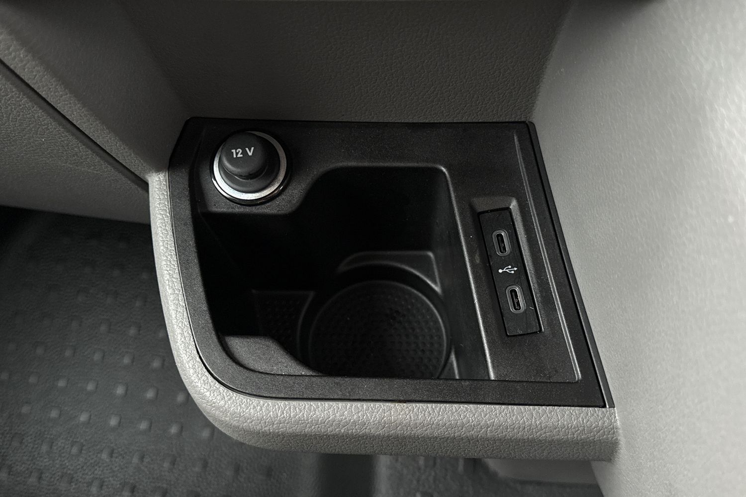 Used Volkswagen Transporter 2024 for sale - 76739682: Photo 47