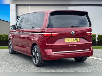 Used Volkswagen Multivan 2025 for sale - 78756224: Photo