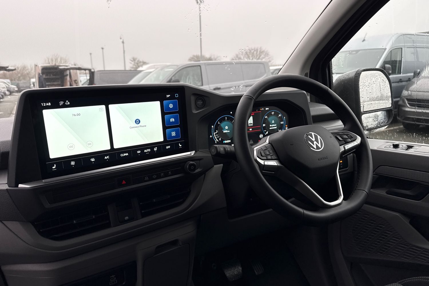 Used Volkswagen Transporter 2025 for sale - 77152630: Photo 17