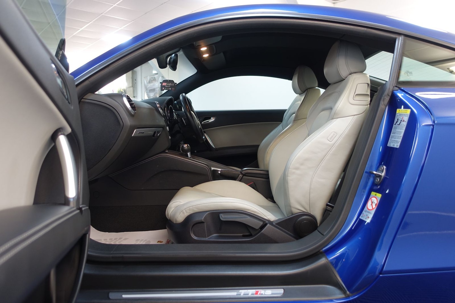 Used Audi TT RS 2013 for sale - 77102691: Photo 10