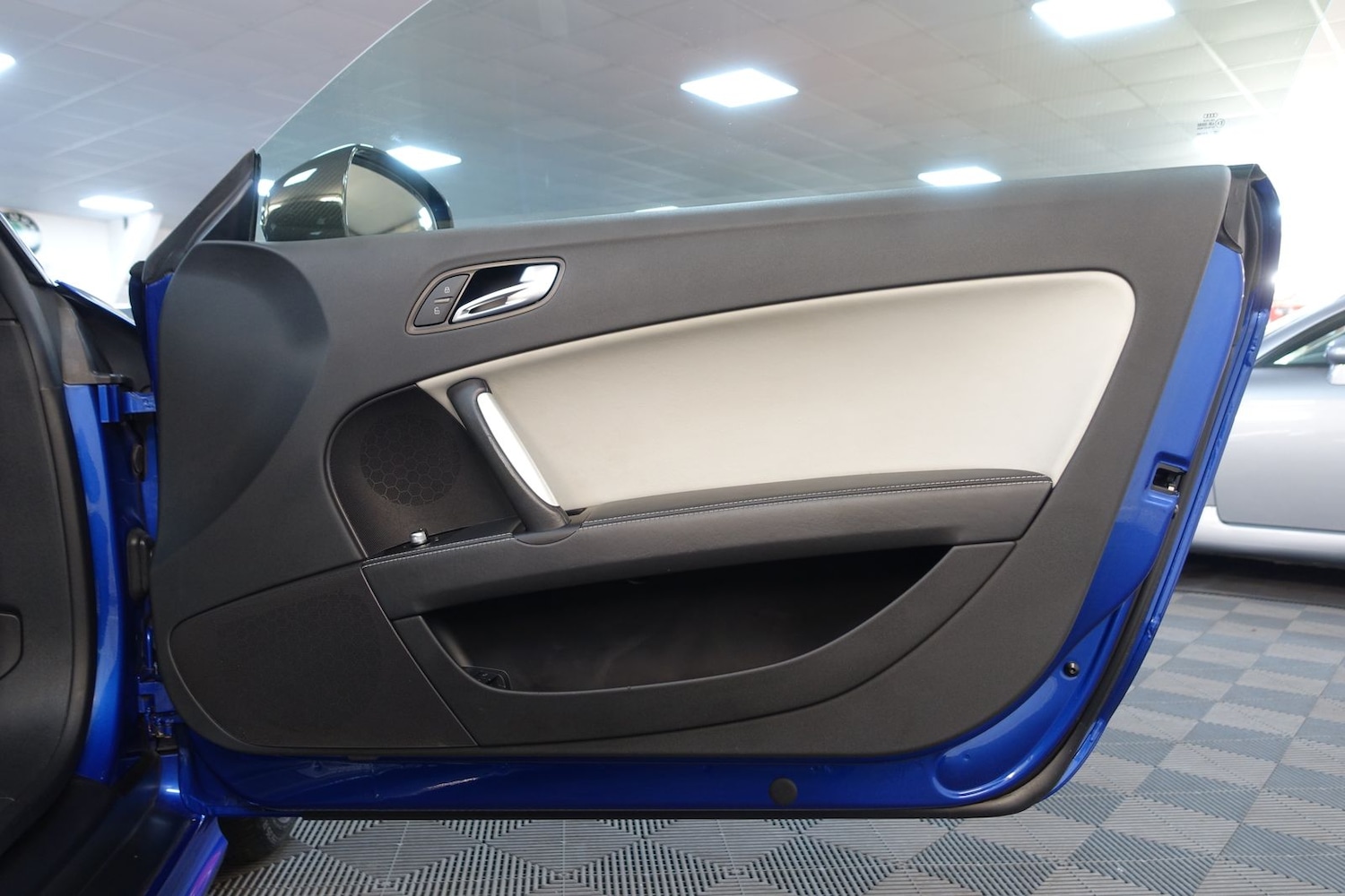 Used Audi TT RS 2013 for sale - 77102691: Photo 26