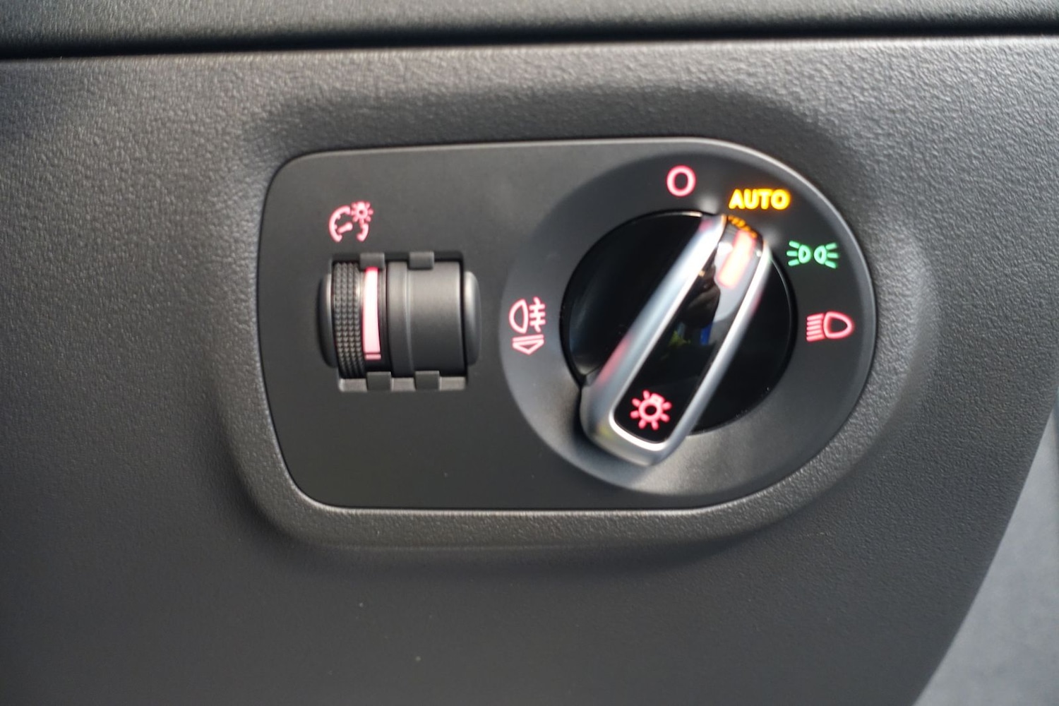 Used Audi TT RS 2013 for sale - 77102691: Photo 28