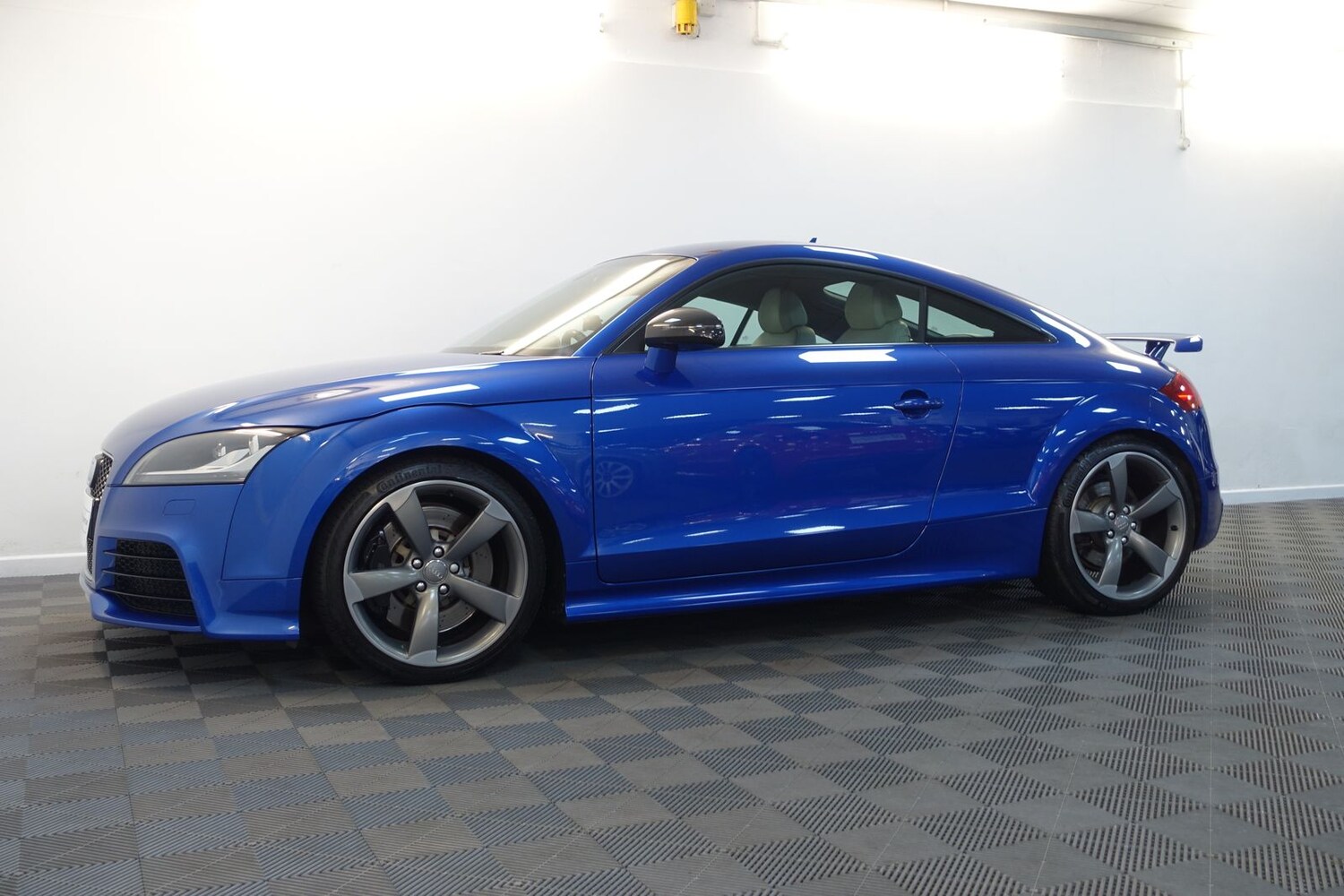 Used Audi TT RS 2013 for sale - 77102691: Photo 85