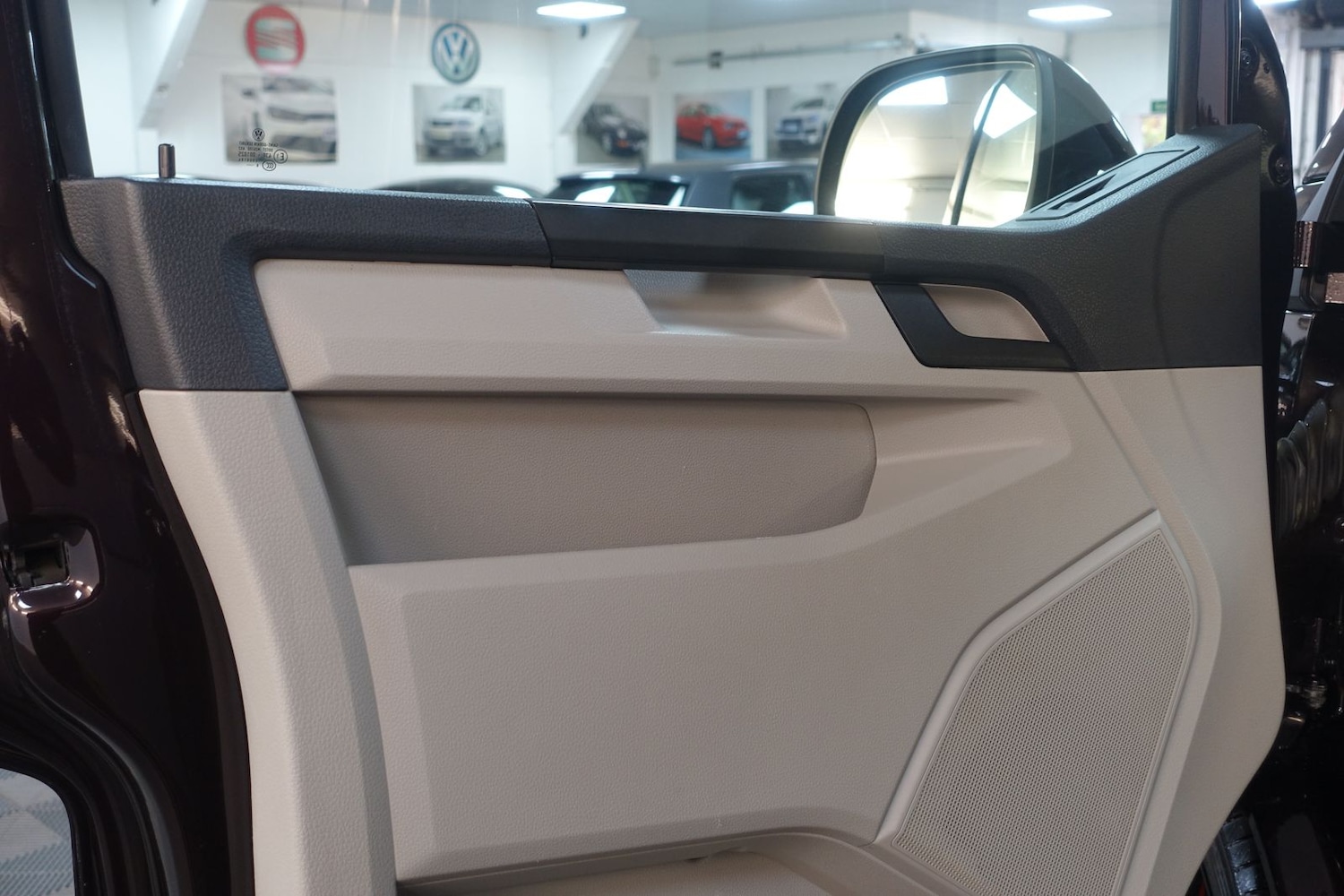 Used Volkswagen Transporter 2016 for sale - 77234685: Photo 25