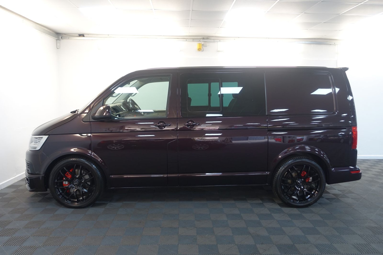 Used Volkswagen Transporter 2016 for sale - 77234685: Photo 75