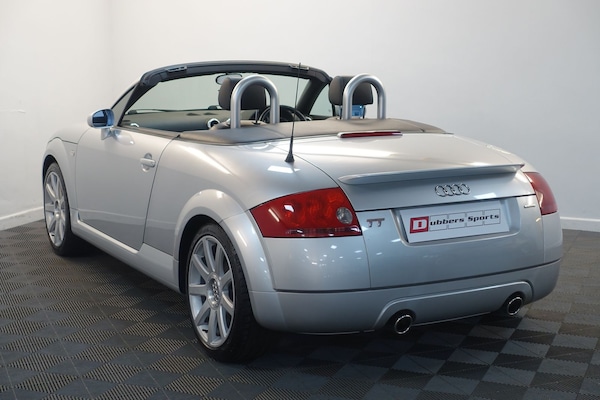 Used Audi TT 2002 for sale - 74687848: Photo 11
