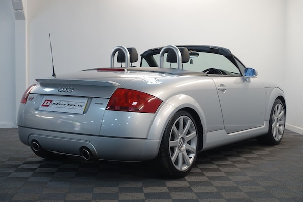 Used Audi TT 2002 for sale - 74687848: Photo 12