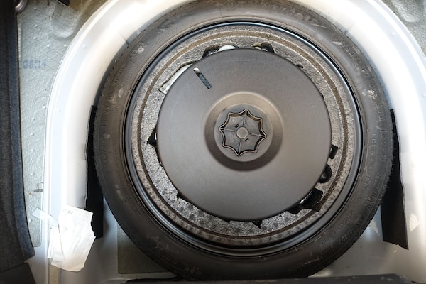 Used Audi TT 2002 for sale - 74687848: Photo 34
