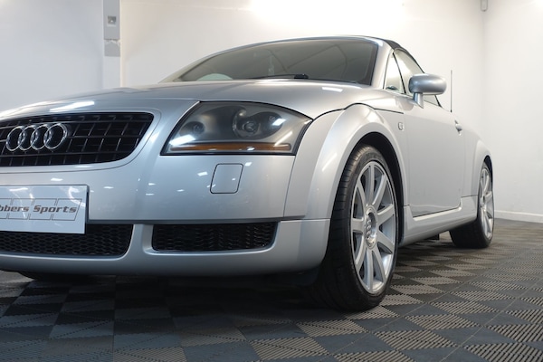 Used Audi TT 2002 for sale - 74687848: Photo 57