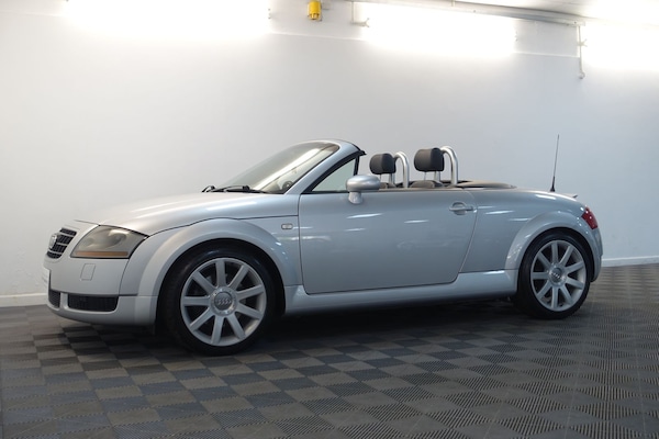 Used Audi TT 2002 for sale - 74687848: Photo 5