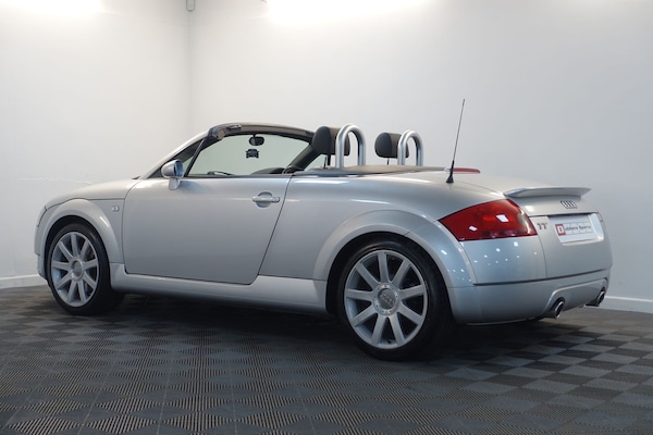 Used Audi TT 2002 for sale - 74687848: Photo 60