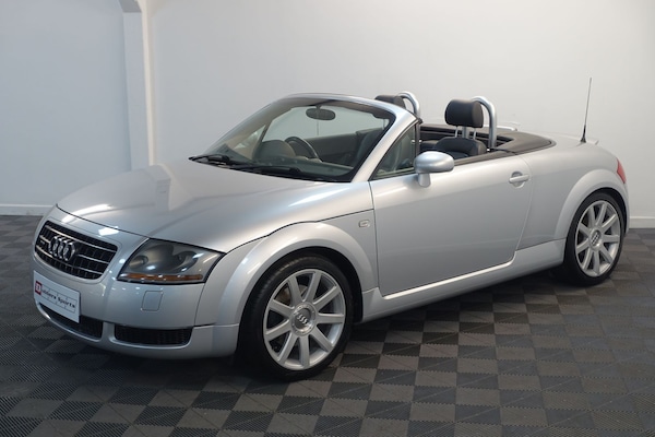 Used Audi TT 2002 for sale - 74687848: Photo 75