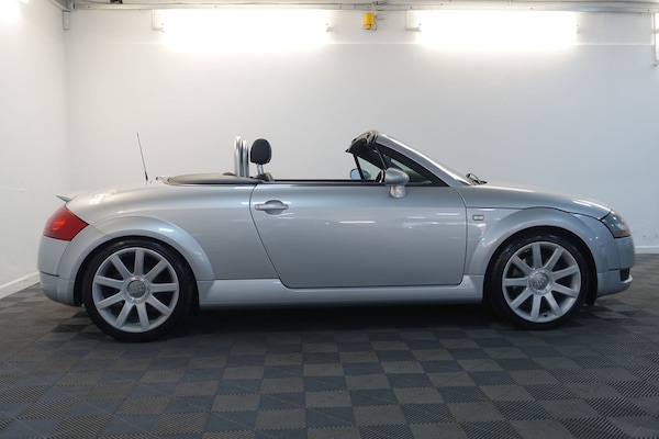 Used Audi TT 2002 for sale - 74687848: Photo 7