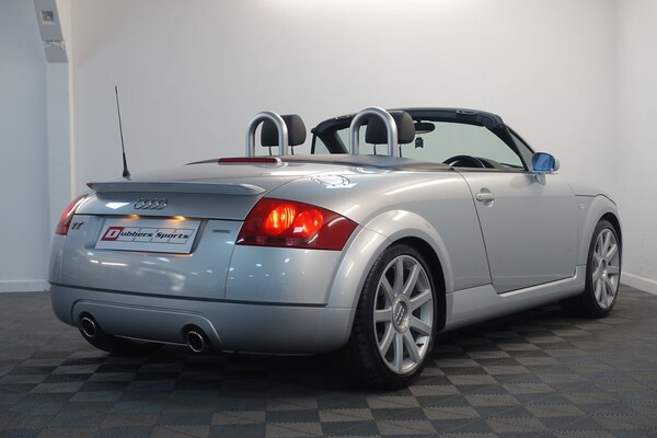 Used Audi TT 2002 for sale - 74687848: Photo 81