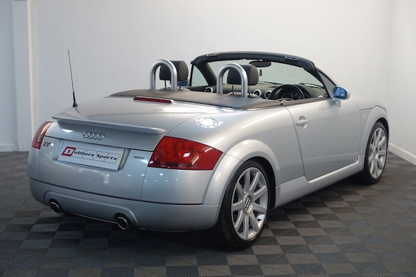 Used Audi TT 2002 for sale - 74687848: Photo 84