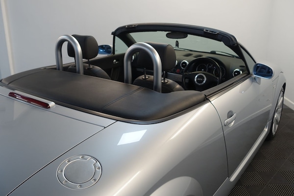 Used Audi TT 2002 for sale - 74687848: Photo 92