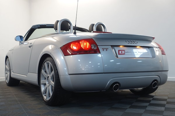 Used Audi TT 2002 for sale - 74687848: Photo 97