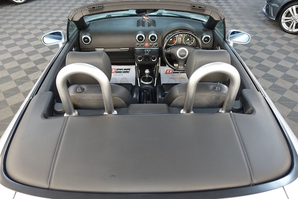 Used Audi TT 2002 for sale - 74687848: Photo 99