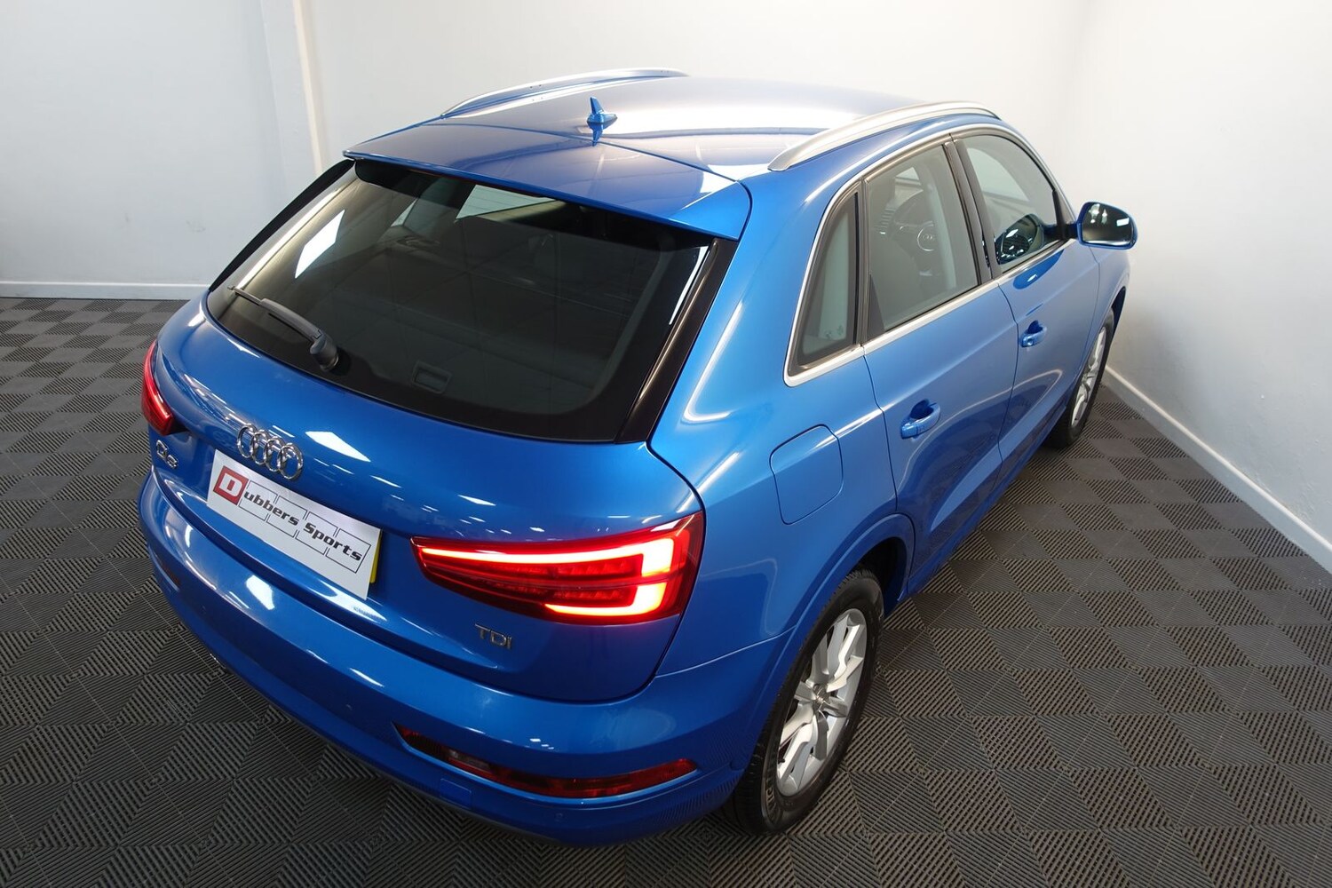 Used Audi Q3 2015 for sale - 77560761: Photo 100