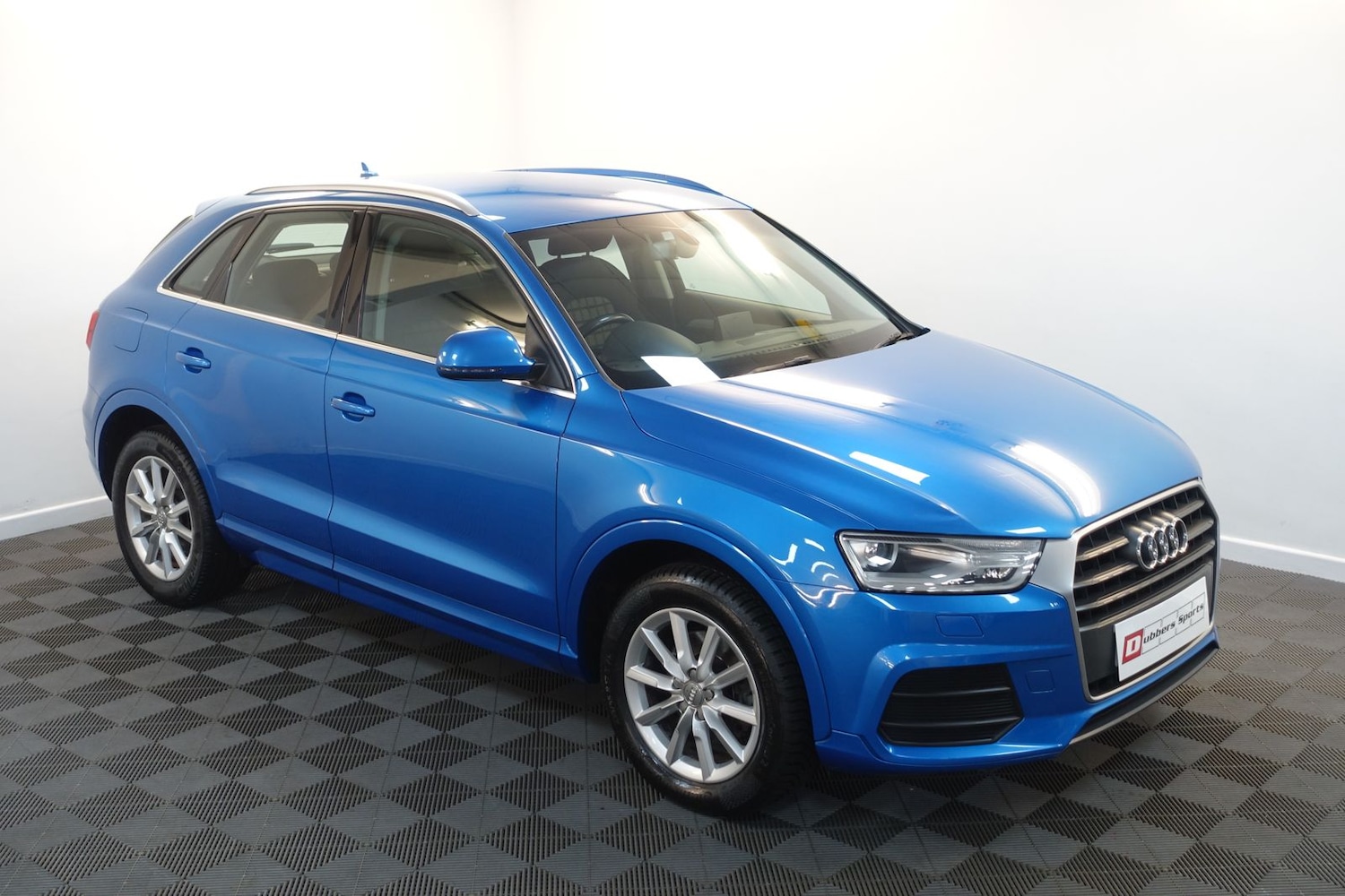 Used Audi Q3 2015 for sale - 77560761: Photo 12