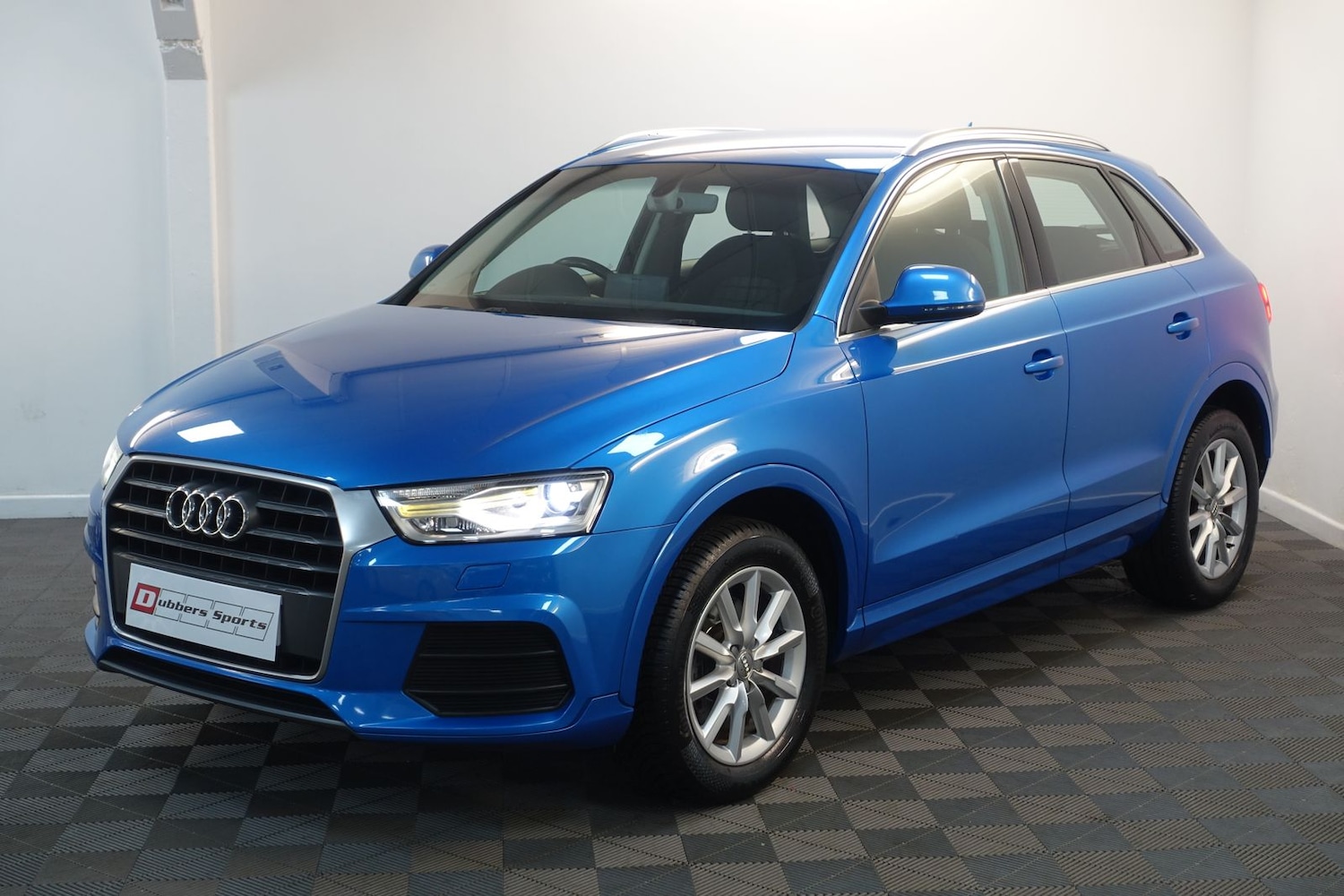 Used Audi Q3 2015 for sale - 77560761: Photo 15